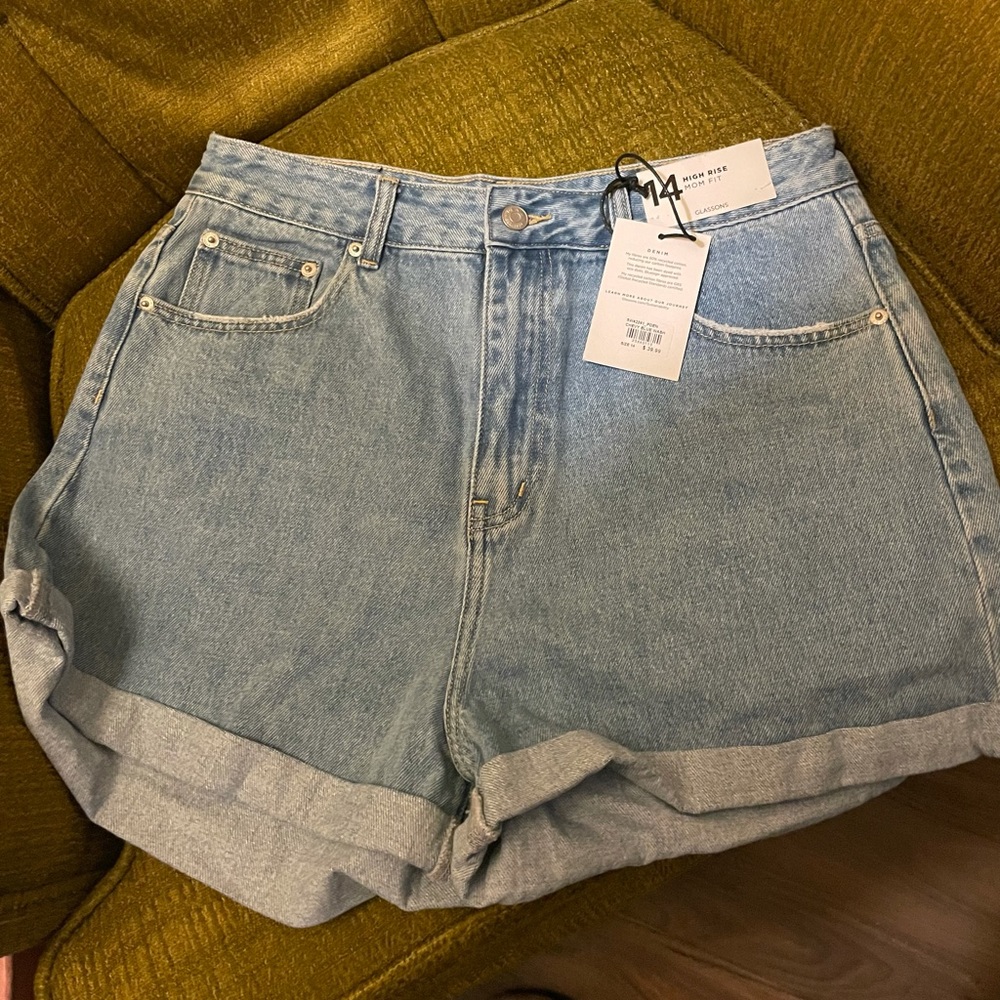 NWT Glassons High Rise Mom Fit Shorts